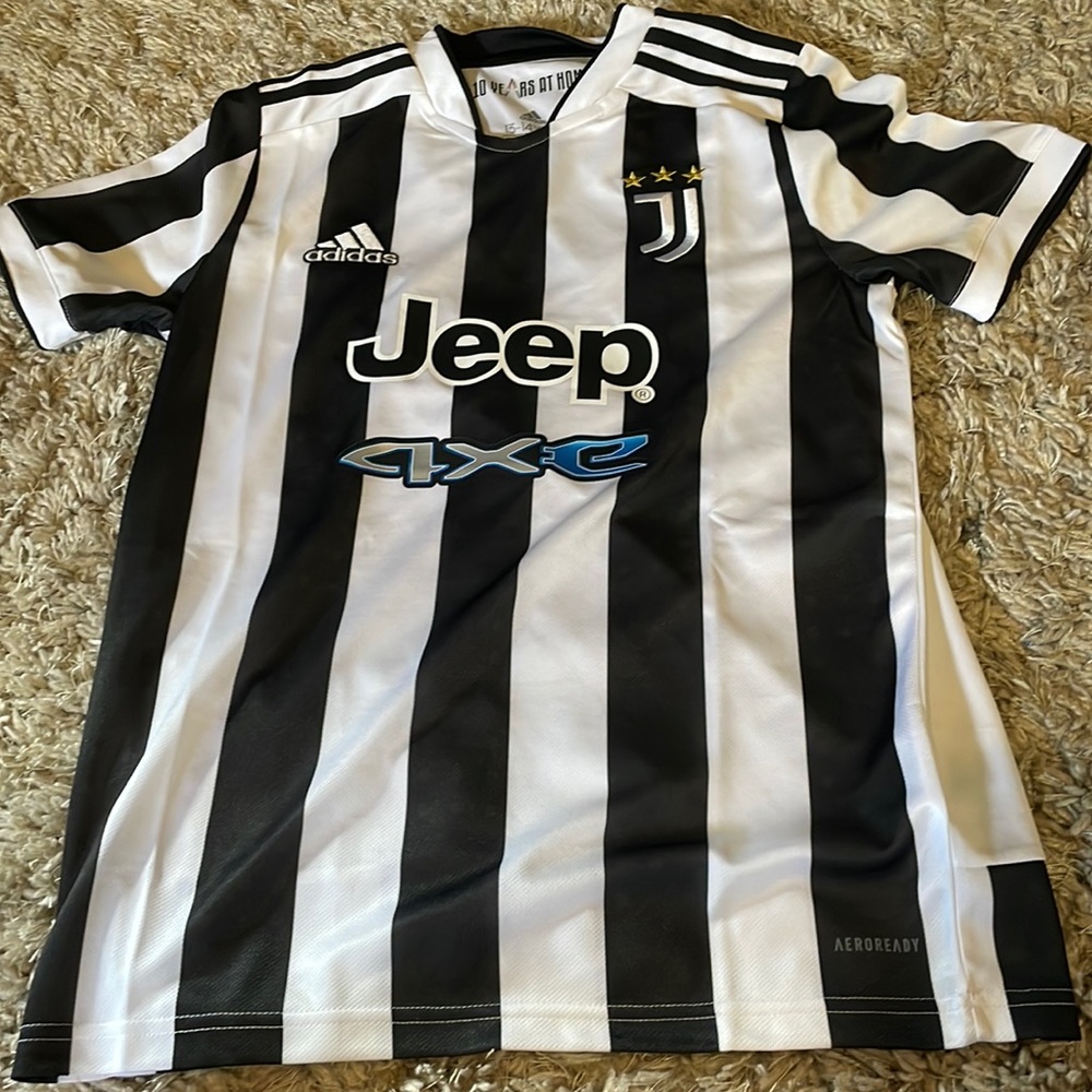 Juventus soccer jersey brand new